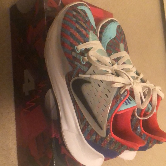 Nike Kyrie 2 Low Multi-Color - Picture 3 of 4